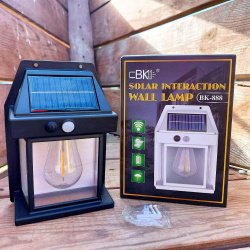 Светодиодный уличный светильник на солнечных батареях LED Solar interaction wall lamp BK-888 1W с датчиком движения, 600LM (3 режима работы) / Фонарь - лампочка
